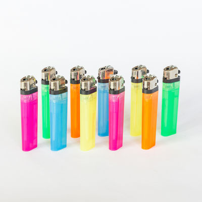 Disposable de plástico de sílex encendedor con 5 colores y 8.0 * 2.37 * 1.18 cm