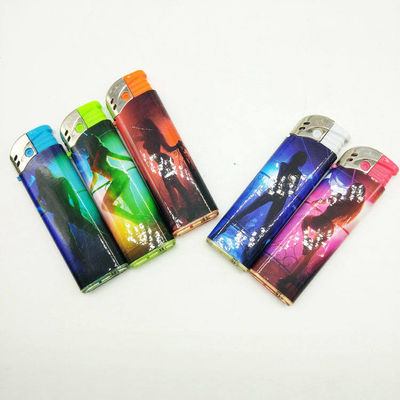 Dy-1702 encendedor de cigarrillos de plástico con diseño personalizado y tamaño de 8.1 * 2.48 * 0.9CM