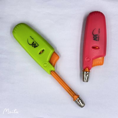 Candelaria de gas de butano recargable, encendedor de cocina 68*27.8*13mm Aceptando colores OEM