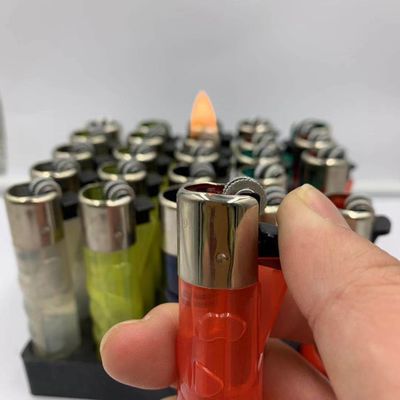 Obtener sus muestras ahora Briquet cigarrillos de pipa desechables encendedores de pedernal