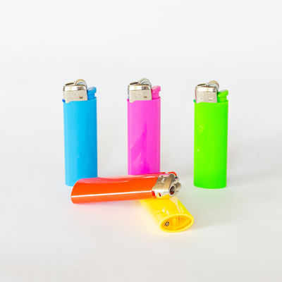 Prueba de calentamiento de 65 grados aprobada Encendiador de gas de sílex más grueso Modelo NO. DY-098 5 colores