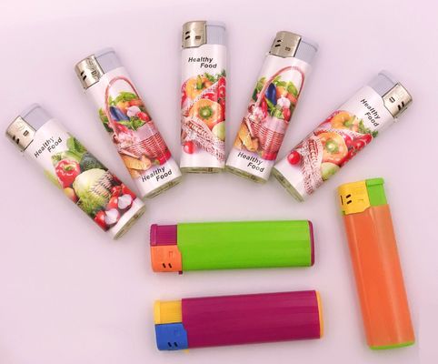 Enciendador de cigarrillos electrónicos desechables con estilo recargable y logotipo del cliente