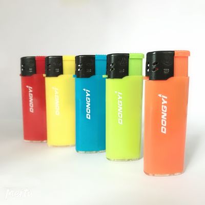 Material POM encendedor resistente al agua para exteriores con US 20 / pieza muestras aceptando colores OEM