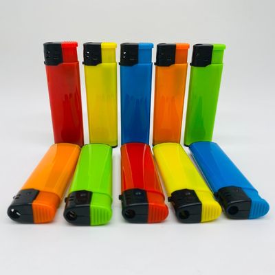 Material POM encendedor resistente al agua para exteriores con US 20 / pieza muestras aceptando colores OEM