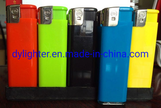 Encendiador electrónico de gas para cigarrillos personalizable con certificado EN13869 e ISO9994