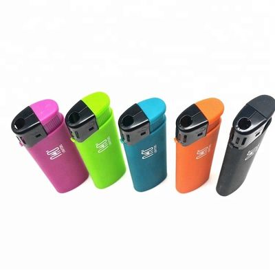 Linterna de gas recargable de plástico de cinco colores 8.2*2.42*1.23cm con materiales de China