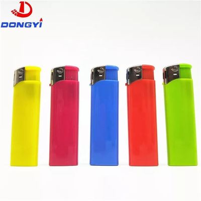 Material POM cigarrillo de gas encendedor desechable de plástico personalizado para espacio de impresión grande