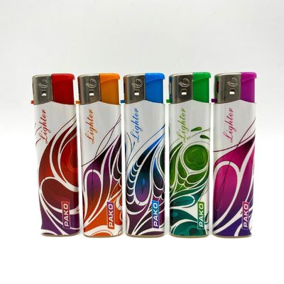 Enciendador electrónico desechable y recargable de cigarrillos de plástico para los amantes del cigarrillo
