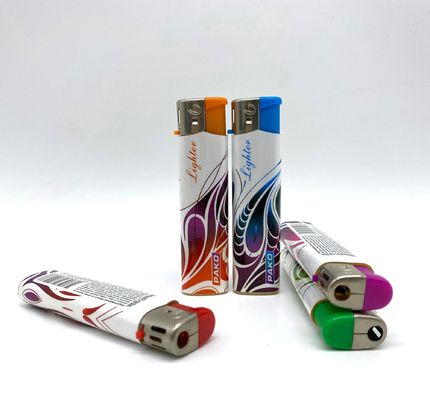 Fuegos de gas de sílex encendedores con logotipo personalizado velas encendedores de cigarrillos de plástico encendedores de gas