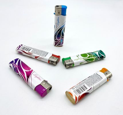 Función del encendedor de cigarrillos electrónicos largo y delgado Tamaño del encendedor de cigarrillos 80*23.7*11.18mm