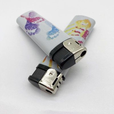 Dongyi patrón personalizado de la antorcha de butano del cigarrillo Muestras de encendedor eléctrico US 0.01/piece