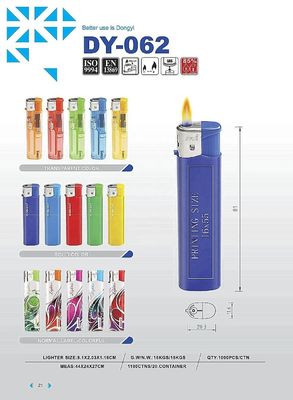 Enciendador de cigarrillos transparente de color delgado de 8.1*2.03*1.16CM con función recargable