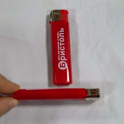 Linterna electrónica de plástico de color caucho negro para diseño delgado