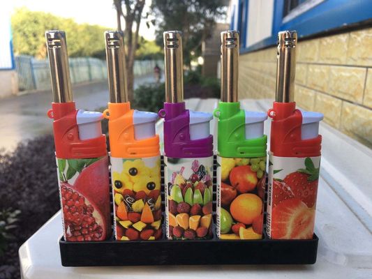 Personalización encendedor refillable a prueba de viento para la cocina de campamento encendedor eléctrico de gas largo
