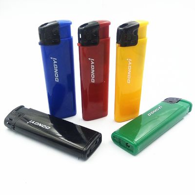Cigarrillo eléctrico de plástico encendedor niños resistencia Dy-055 con solicitud personalizada
