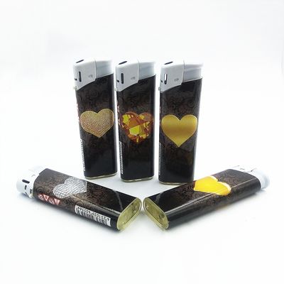 Varias etiquetas encendedor de cigarros para UR Opción OEM Opción y desechable