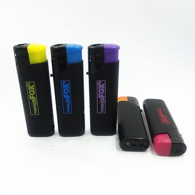 Recargable encendedor de gas a prueba de viento Dy-F002 desechable con personalización