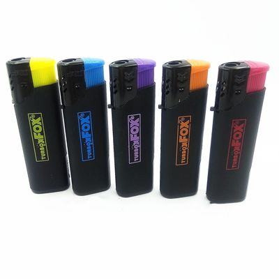 Recargable encendedor de gas a prueba de viento Dy-F002 desechable con personalización