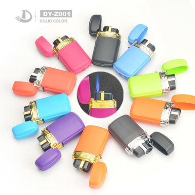 Enciendadores de plástico a prueba de viento Dy-Z001 con múltiples colores y tamaño de 7,38 * 3,8 * 1,97 cm